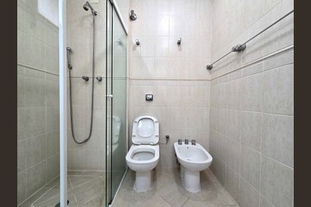 Apartamento à venda com 202m², 4 quartos e 2 vagasBanheiro Social
