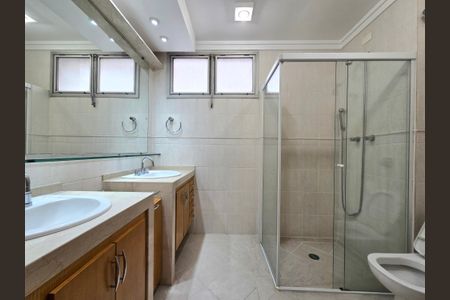 Apartamento à venda com 202m², 4 quartos e 2 vagasBanheiro Social