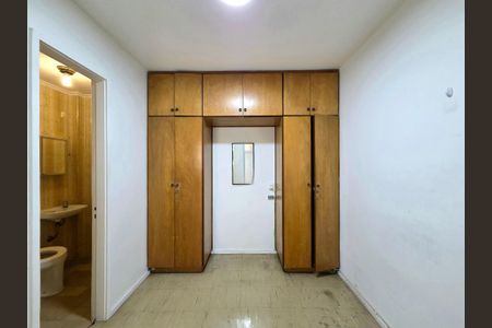 Apartamento à venda com 202m², 4 quartos e 2 vagasQuarto de Serviço