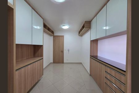 Apartamento à venda com 202m², 4 quartos e 2 vagasCopa