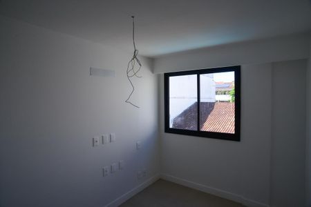 Apartamento à venda com 110m², 3 quartos e 2 vagasQuarto