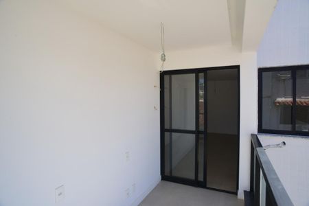 Apartamento à venda com 110m², 3 quartos e 2 vagasVaranda da Suíte 2