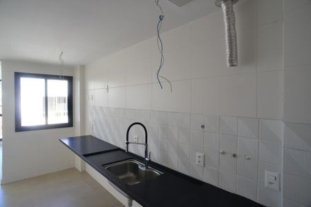 Apartamento à venda com 110m², 3 quartos e 2 vagasCozinha e Área de Serviço