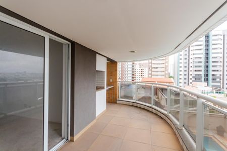 Apartamento para alugar com 150m², 3 quartos e 3 vagasVaranda