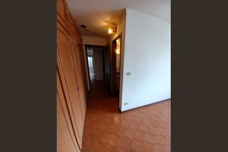 Apartamento à venda com 176m², 4 quartos e 2 vagas Apartamento à venda com 176m², 4 quartos e 2 vagasQuarto 4