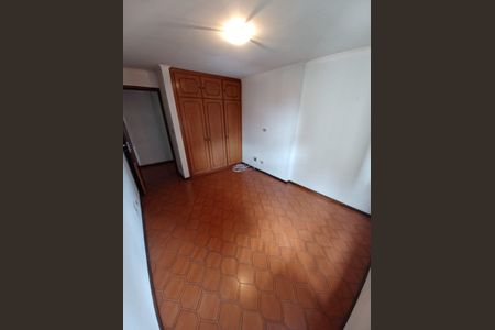 Apartamento à venda com 176m², 4 quartos e 2 vagas Apartamento à venda com 176m², 4 quartos e 2 vagasQuarto 2