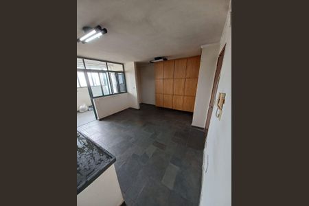Apartamento à venda com 176m², 4 quartos e 2 vagas Apartamento à venda com 176m², 4 quartos e 2 vagasCozinha