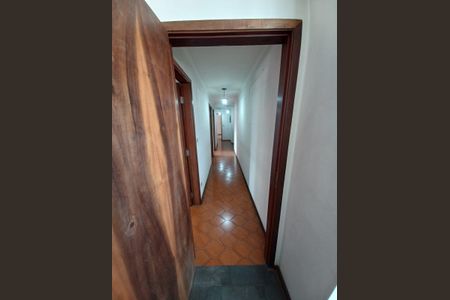 Apartamento à venda com 176m², 4 quartos e 2 vagas Apartamento à venda com 176m², 4 quartos e 2 vagasCorredor