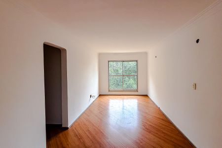 Apartamento para alugar com 66m², 2 quartos e 1 vagaSala