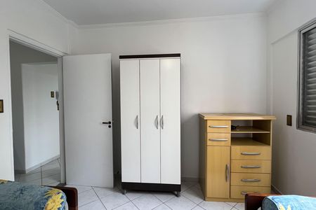 Quarto 1 de apartamento para alugar com 2 quartos, 55m² em Gonzaga, Santos