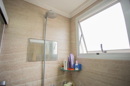 Apartamento à venda com 117m², 3 quartos e 2 vagasBanheiro da Suíte