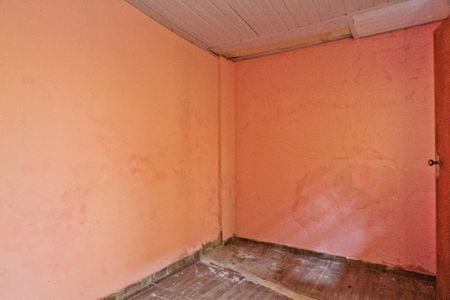 Casa à venda com 70m², 2 quartos e 1 vagaQuarto de Serviço