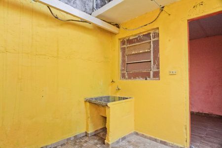 Casa à venda com 70m², 2 quartos e 1 vagaÁrea de Serviço