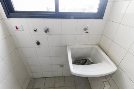 Apartamento para alugar com 78m², 3 quartos e 1 vagaÁrea de Serviço