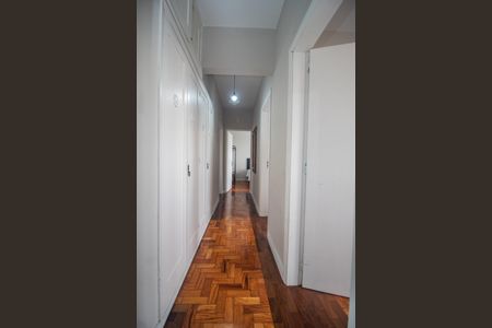 Apartamento à venda com 123m², 3 quartos e 1 vagaCorredor