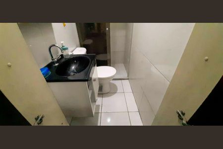 Casa para alugar com 290m², 5 quartos e 3 vagas Casa para alugar com 290m², 5 quartos e 3 vagasBanheiro Suíte 1