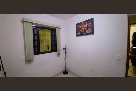 Casa para alugar com 290m², 5 quartos e 3 vagas Casa para alugar com 290m², 5 quartos e 3 vagasEdícula - Quarto 2