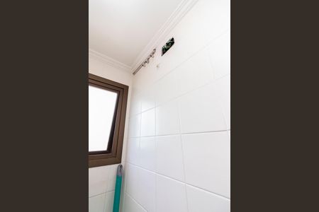 Apartamento à venda com 84m², 3 quartos e 2 vagasBanheiro de Serviço