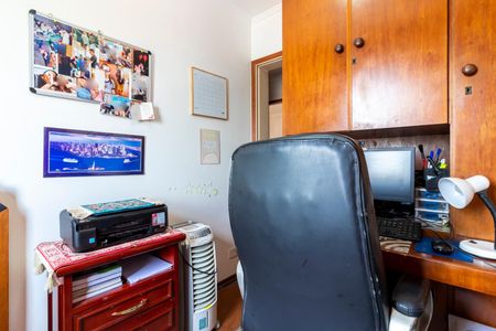 Apartamento à venda com 84m², 3 quartos e 2 vagasQuarto 3 