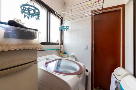 Apartamento à venda com 84m², 3 quartos e 2 vagasÁrea de Serviço