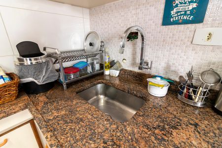 Apartamento à venda com 84m², 3 quartos e 2 vagasCozinha