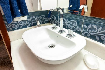 Apartamento à venda com 84m², 3 quartos e 2 vagasBanheiro