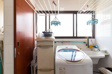 Apartamento à venda com 84m², 3 quartos e 2 vagasÁrea de Serviço