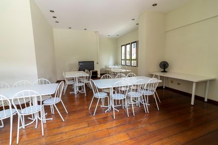 Apartamento à venda com 84m², 3 quartos e 2 vagasÁrea comum - Salão de festas