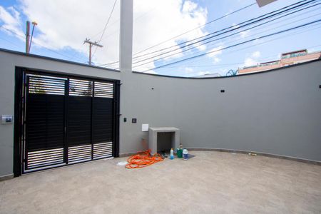 Casa à venda com 93m², 2 quartos e 2 vagas Casa à venda com 93m², 2 quartos e 2 vagasGaragem