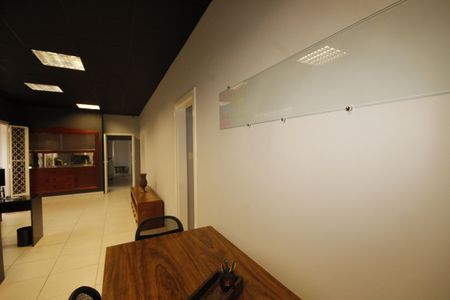 Casa à venda com 248m², 5 quartos e 4 vagasSala