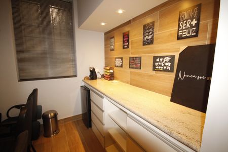 Casa à venda com 248m², 5 quartos e 4 vagasSala