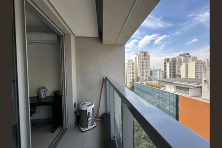 Studio à venda com 24m², 1 quarto e sem vaga Studio à venda com 24m², 1 quarto e sem vagaStudio