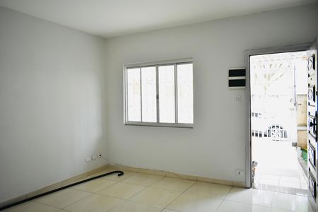 Sala de casa para alugar com 3 quartos, 162m² em Chácara Inglesa, São Paulo
