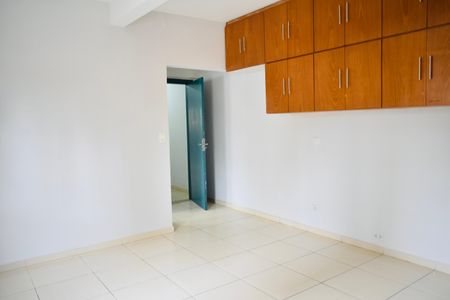 Casa para alugar com 162m², 3 quartos e 4 vagas Casa para alugar com 162m², 3 quartos e 4 vagasSuíte 2