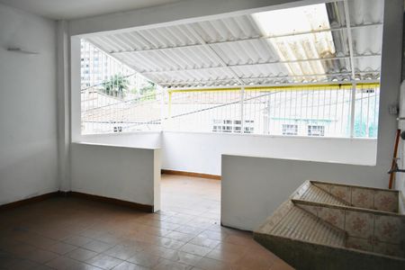 Casa para alugar com 162m², 3 quartos e 4 vagas Casa para alugar com 162m², 3 quartos e 4 vagasÁrea de Serviço