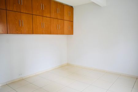 Casa para alugar com 162m², 3 quartos e 4 vagas Casa para alugar com 162m², 3 quartos e 4 vagasSuíte 2