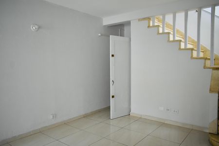 Sala de casa para alugar com 3 quartos, 162m² em Chácara Inglesa, São Paulo