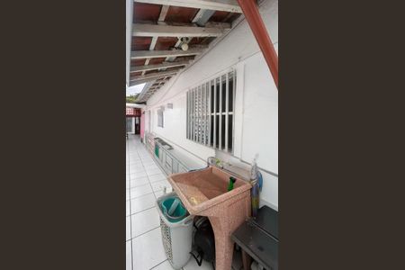 Casa à venda com 80m², 2 quartos e 1 vagaÁrea de Serviço