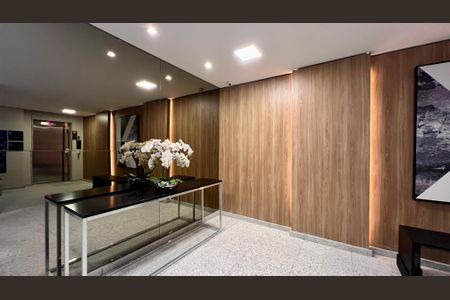 Apartamento à venda com 80m², 2 quartos e 2 vagasHall de entrada