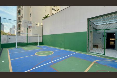 Apartamento à venda com 80m², 2 quartos e 2 vagasQuadra