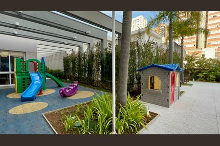 Apartamento à venda com 80m², 2 quartos e 2 vagasPlayground