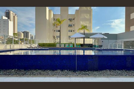 Apartamento à venda com 80m², 2 quartos e 2 vagasPiscina