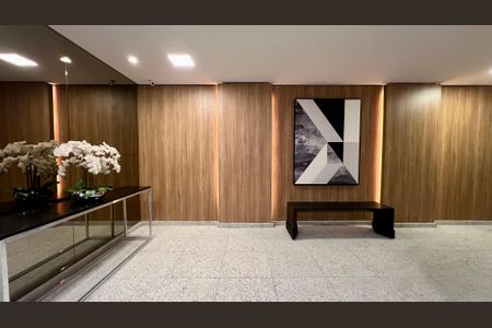 Apartamento à venda com 80m², 2 quartos e 2 vagasHall de entrada