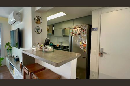 Apartamento à venda com 80m², 2 quartos e 2 vagasCozinha