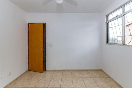 Quarto 1 de apartamento para alugar com 2 quartos, 56m² em Madre Gertrudes, Belo Horizonte
