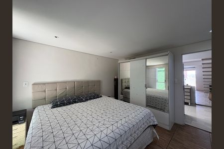 Casa à venda com 112m², 2 quartos e 2 vagas Casa à venda com 112m², 2 quartos e 2 vagasSuite 1