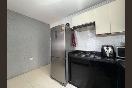 Casa à venda com 112m², 2 quartos e 2 vagas Casa à venda com 112m², 2 quartos e 2 vagasCozinha