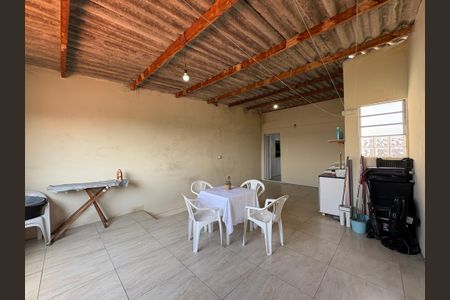 Casa à venda com 112m², 2 quartos e 2 vagas Casa à venda com 112m², 2 quartos e 2 vagasCobertura