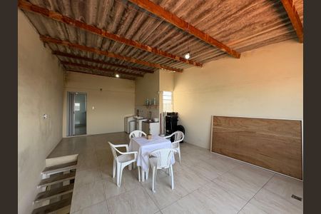 Casa à venda com 112m², 2 quartos e 2 vagas Casa à venda com 112m², 2 quartos e 2 vagasCobertura