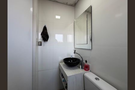 Casa à venda com 112m², 2 quartos e 2 vagas Casa à venda com 112m², 2 quartos e 2 vagasBanheiro da suíte 2